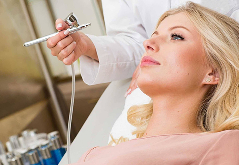 Oxygen Hydrotherapy Scalp Therapy